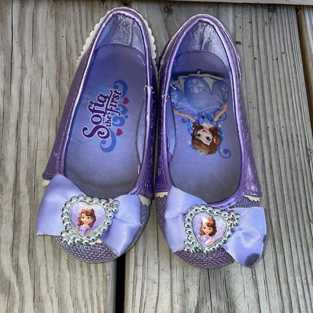 Disney- Sophia the First Dress Up Shoes Size 7/8